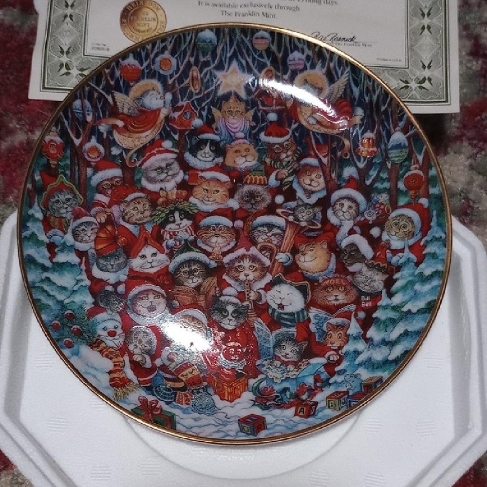 Franklin Mint Holiday Cat Plate - Red, Blue, Gold